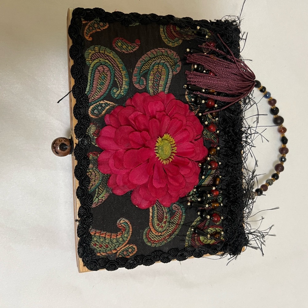 Elegant Black and Pink Floral Clutch